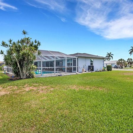 Inviting Lakeview Home L Pool L Close To Beaches マルコ・アイランド エクステリア 写真