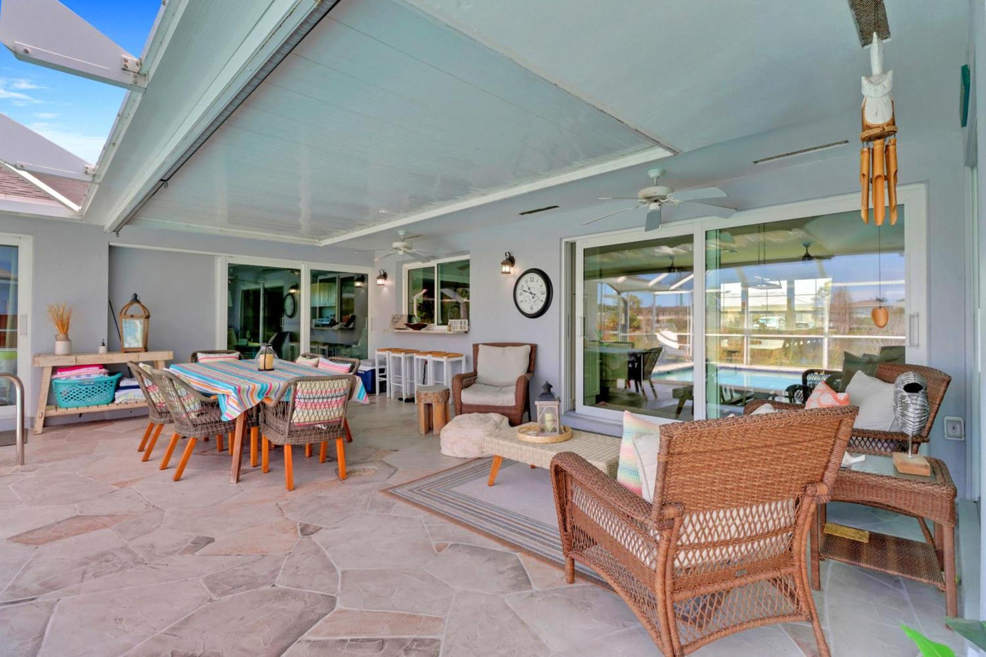 Inviting Lakeview Home L Pool L Close To Beaches マルコ・アイランド エクステリア 写真