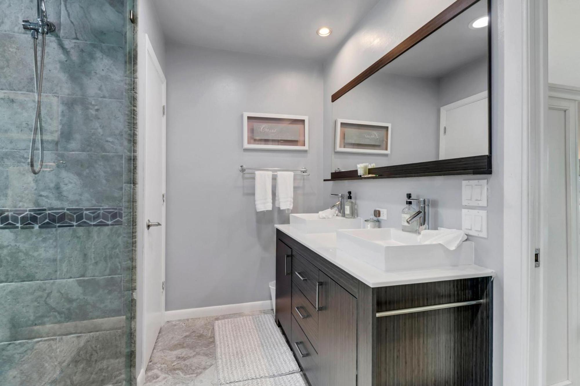 Inviting Lakeview Home L Pool L Close To Beaches マルコ・アイランド エクステリア 写真