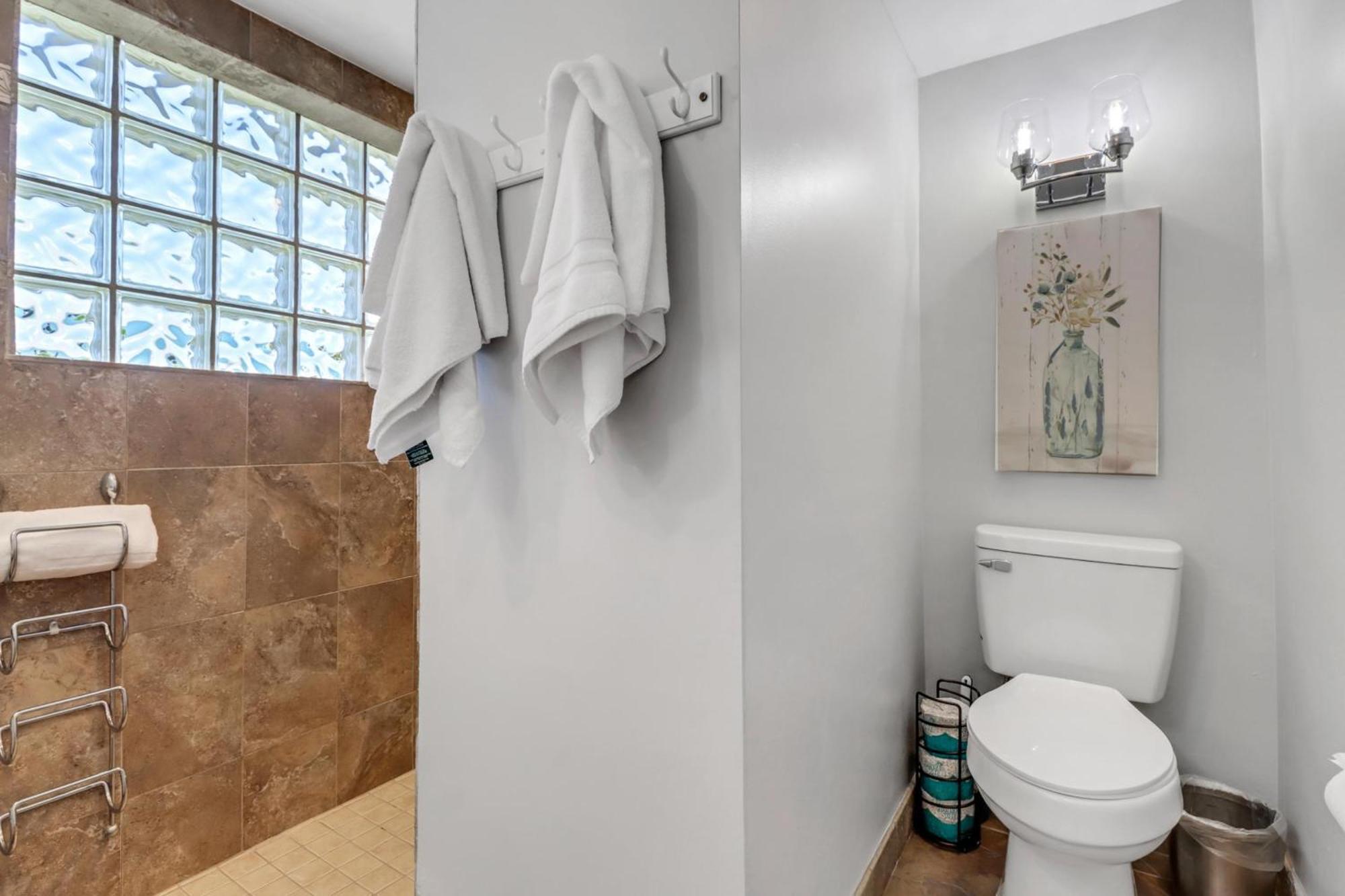 Inviting Lakeview Home L Pool L Close To Beaches マルコ・アイランド エクステリア 写真